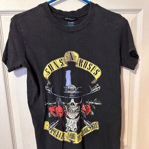 GUNS ‘N ROSES tee shirt